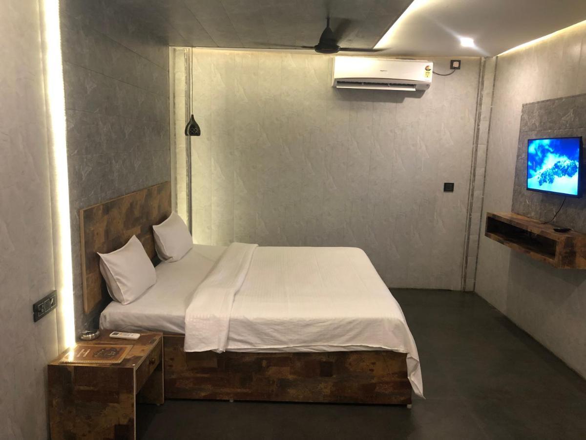 Aariv Inn Baga Beach Ngoại thất bức ảnh